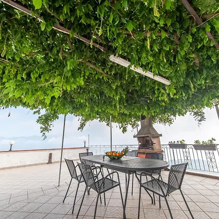 House Smith Apartmán *